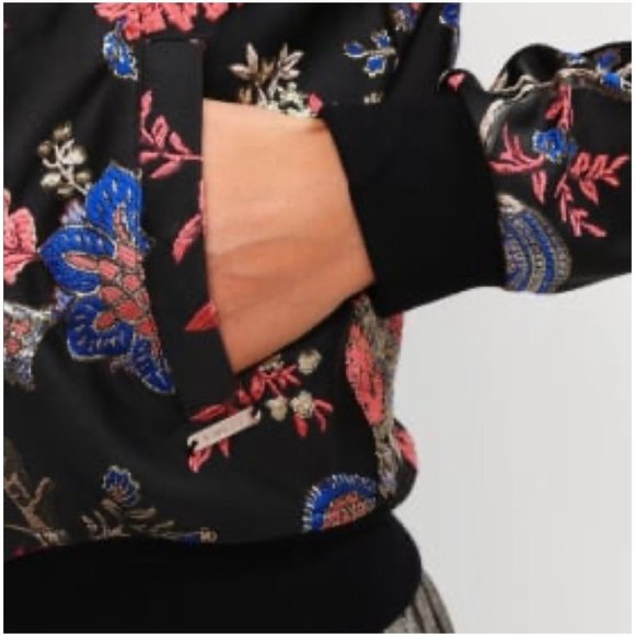 GUESS Hayal Printed Embroidered Bomber Jacket size 16 - Picture 2 of 15